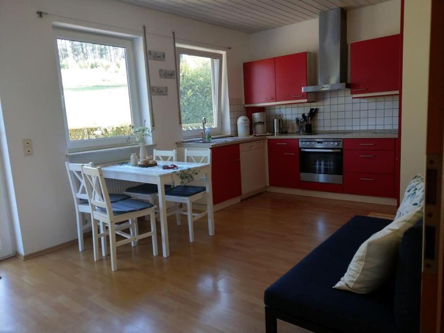 Wald-Apartment Limbach-Oberfrohna Exterior foto