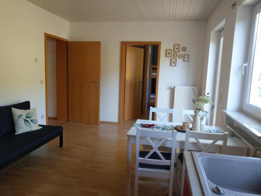 Wald-Apartment Limbach-Oberfrohna Exterior foto